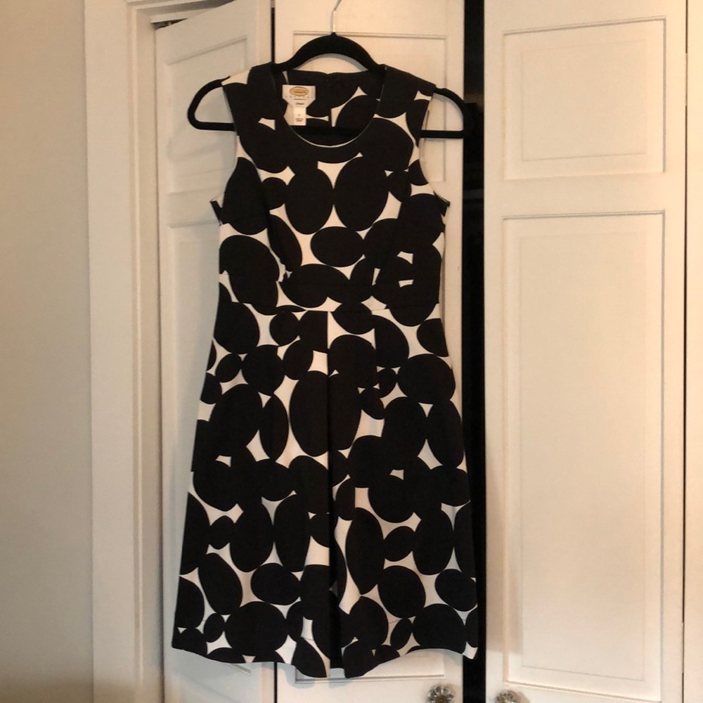 Talbots black & white dress